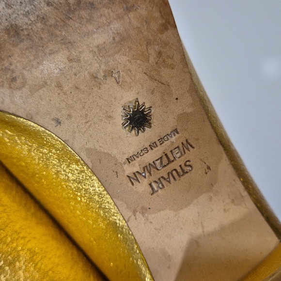 Stuart Weitzman Gold Shoes - Picture 8 of 9